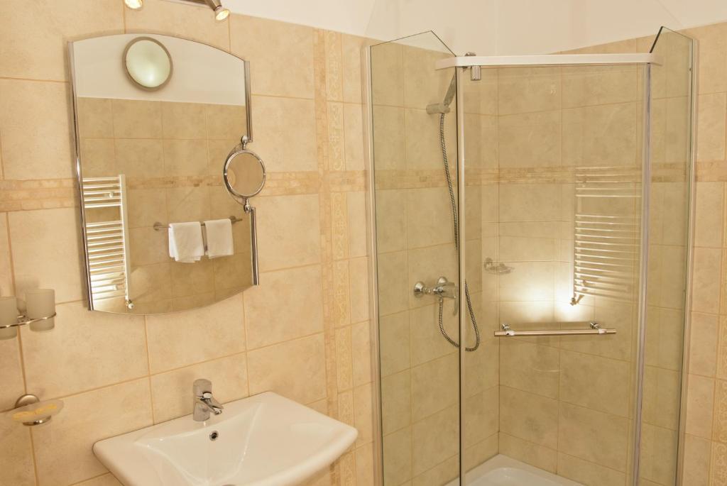 Hotel Belleville Iasi Eksteriør bilde